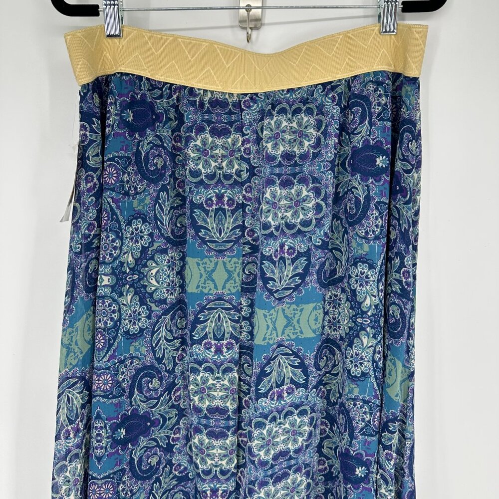 3/$25 Luluroe Lucy Maxi Skirt L Boho Floral Kaleidoscope Print Blue Pull On - Picture 6 of 10